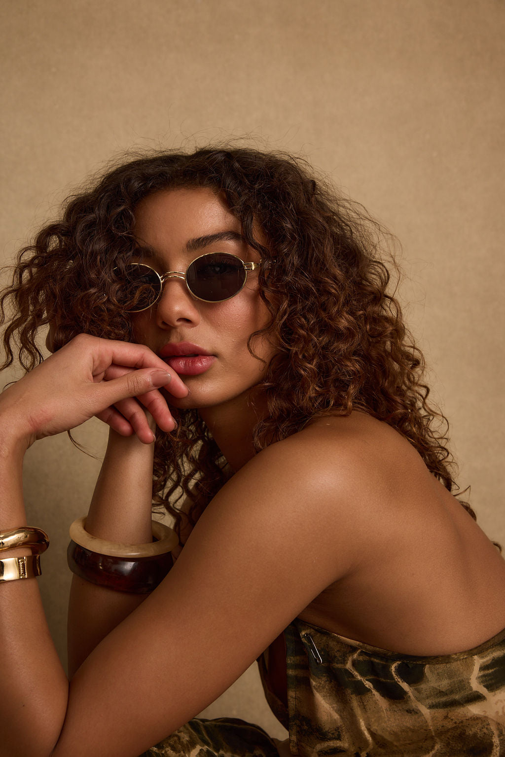 Bianca Black Circle Sunglasses
